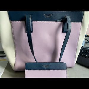 Authentic Kate Spade Tote and Wallet 💐